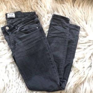 Acne Studio Jeans 29/32. Skin 5 used black